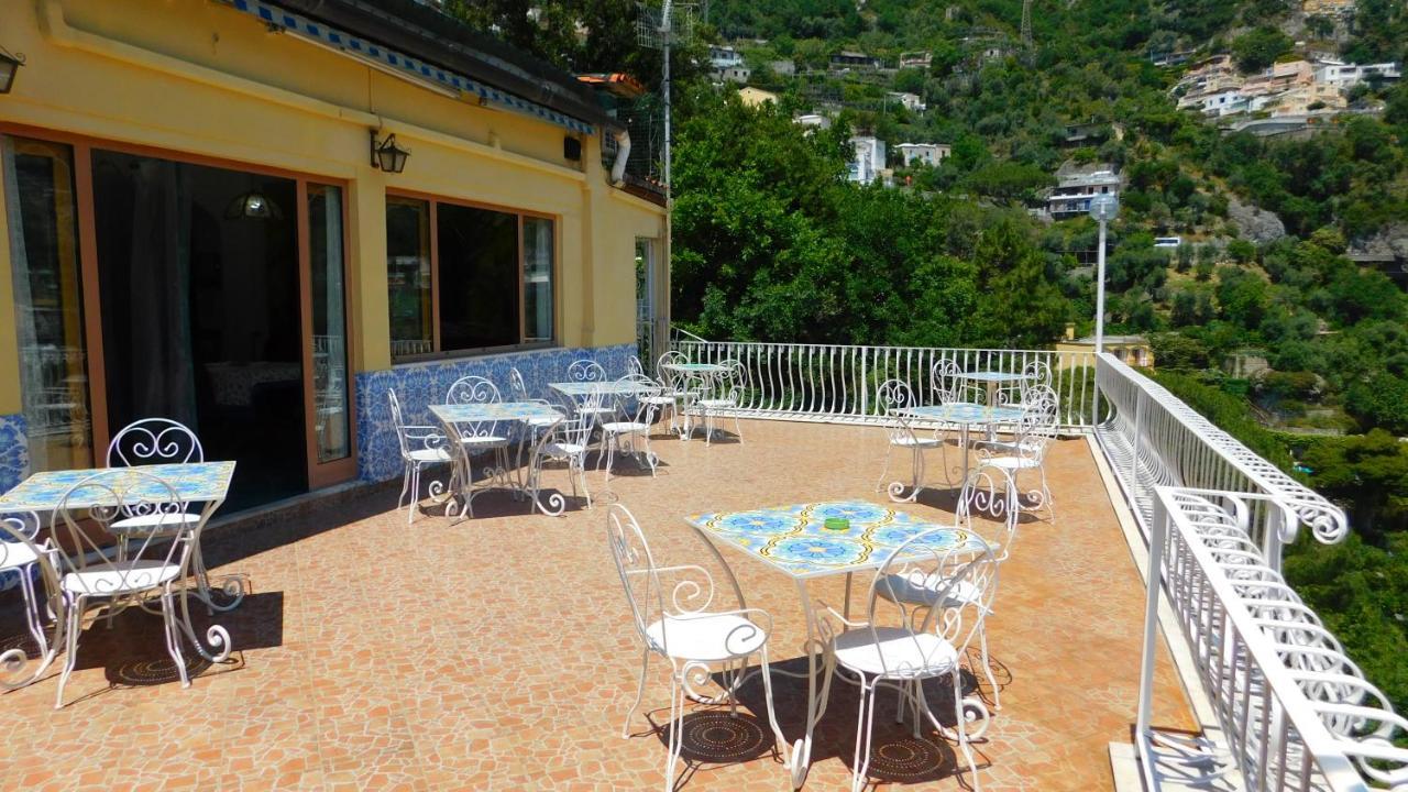 Villaverde Positano Luaran gambar