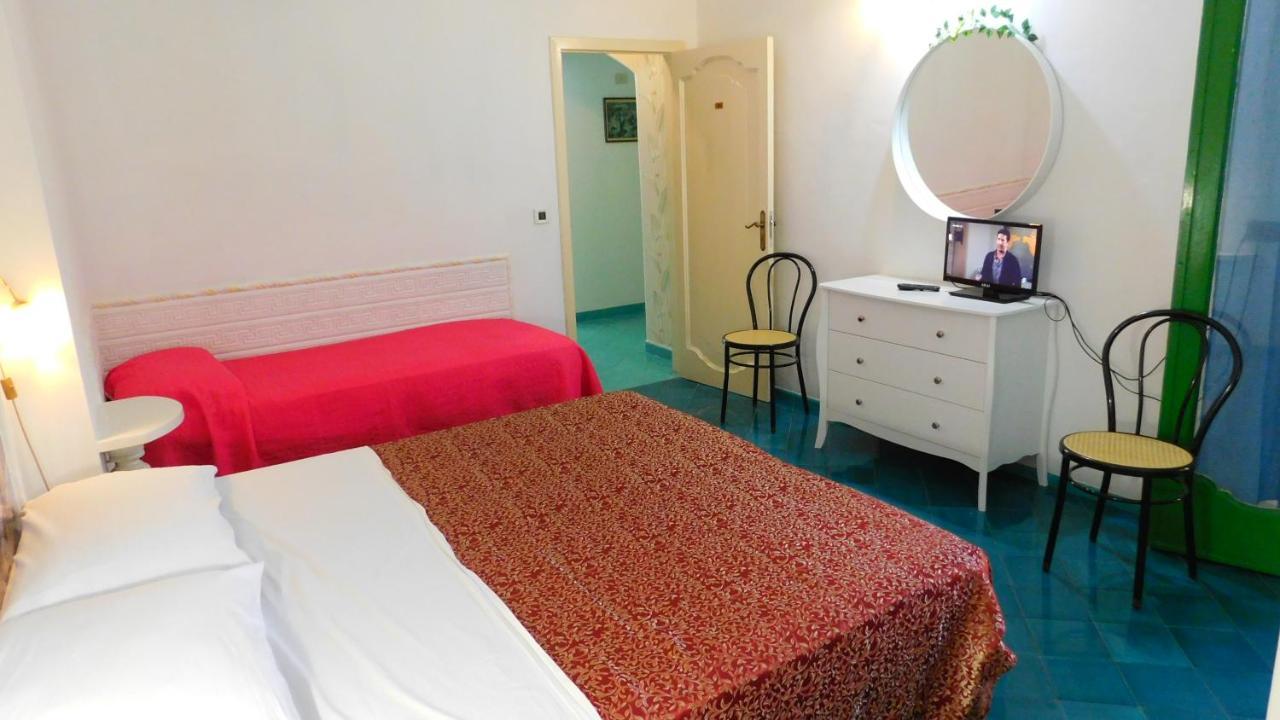 Villaverde Positano Luaran gambar