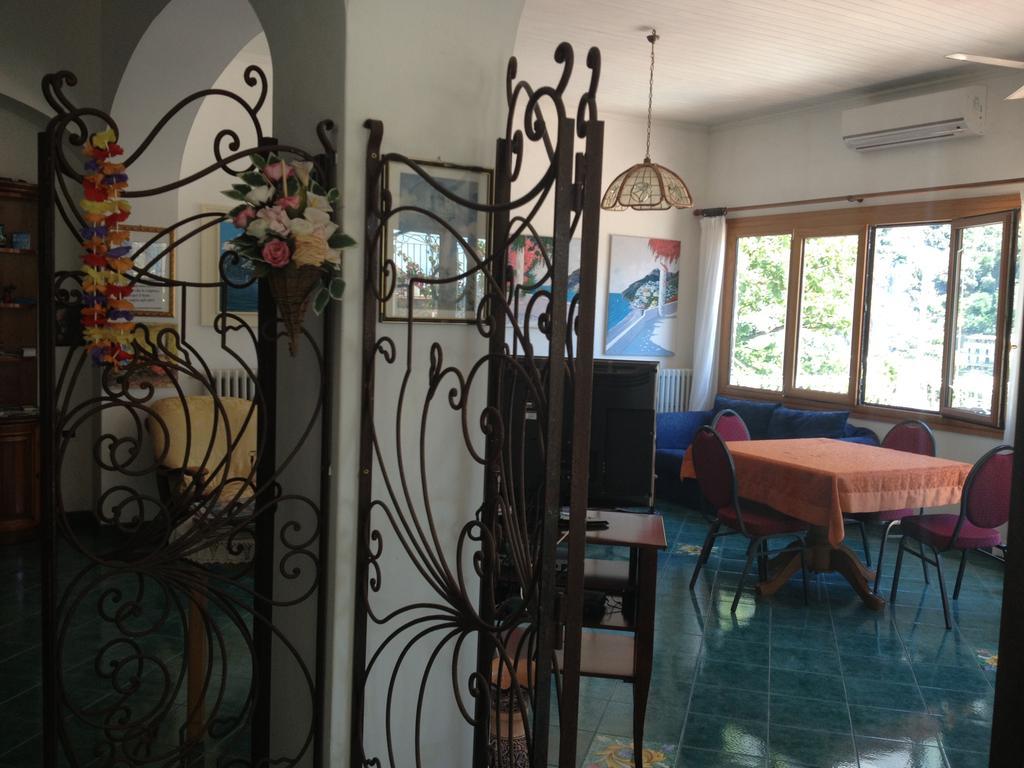 Villaverde Positano Luaran gambar