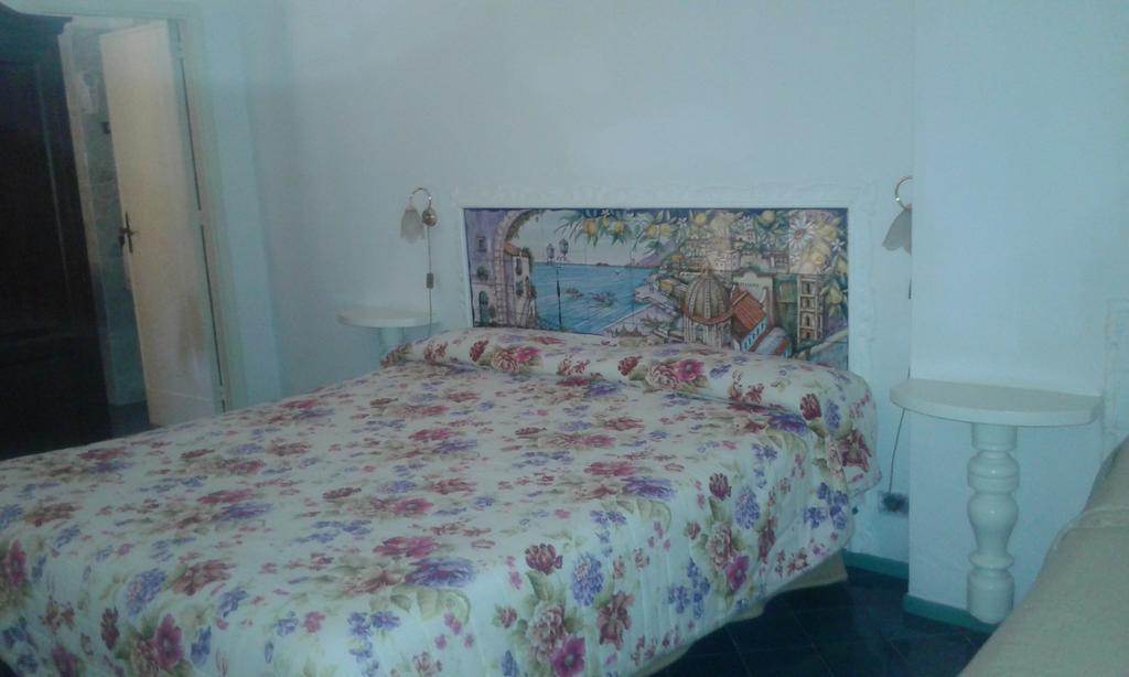 Villaverde Positano Luaran gambar